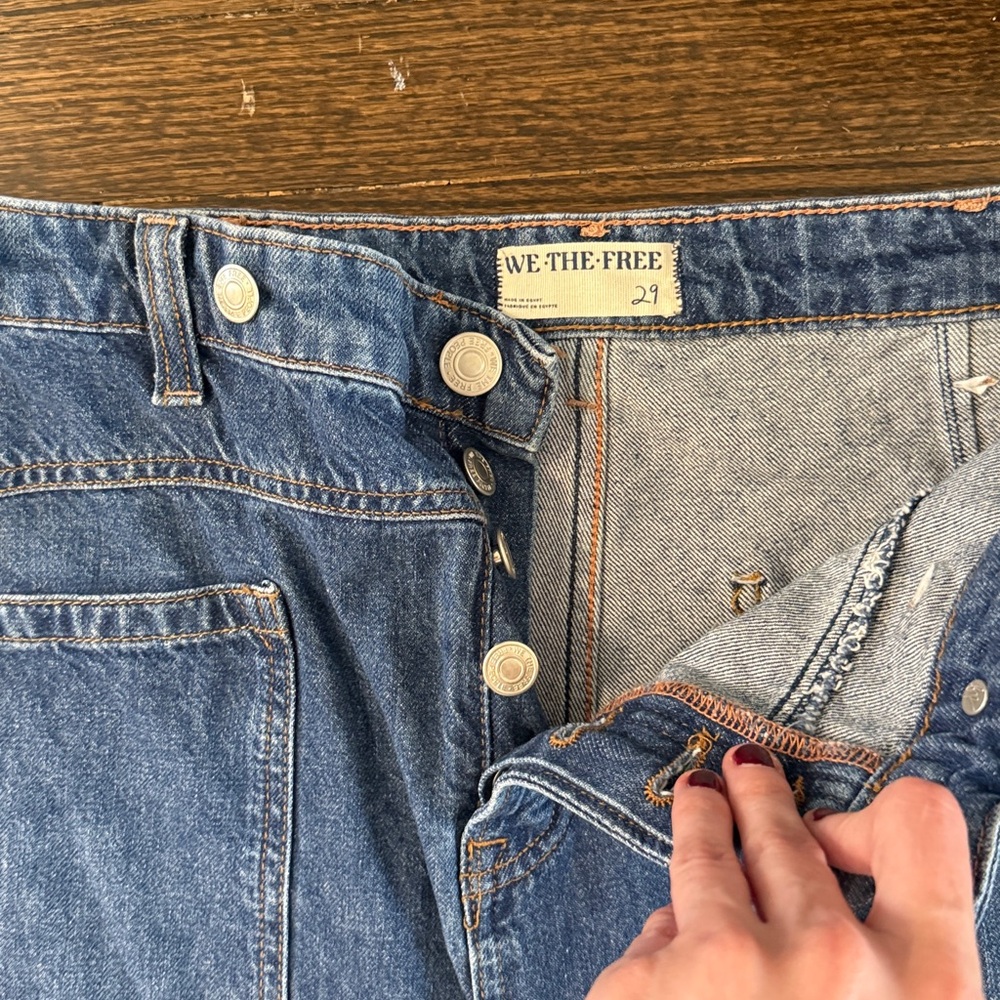 We The Free High-Rise Wide Leg Jeans in Medium Blue Denim - Picture 3 of 4